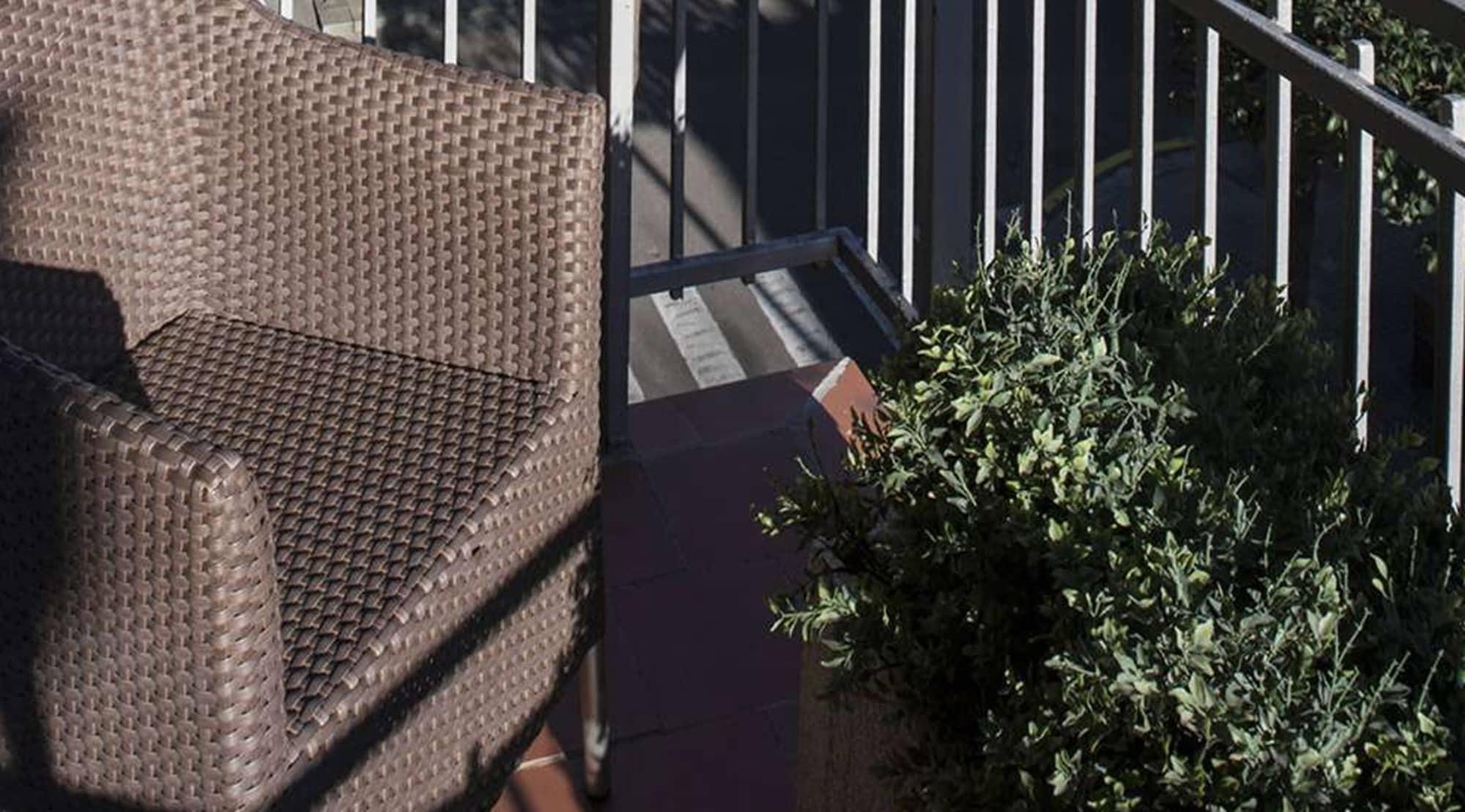 Catalonia Castellnou Hotel Barcelona Kültér fotó
