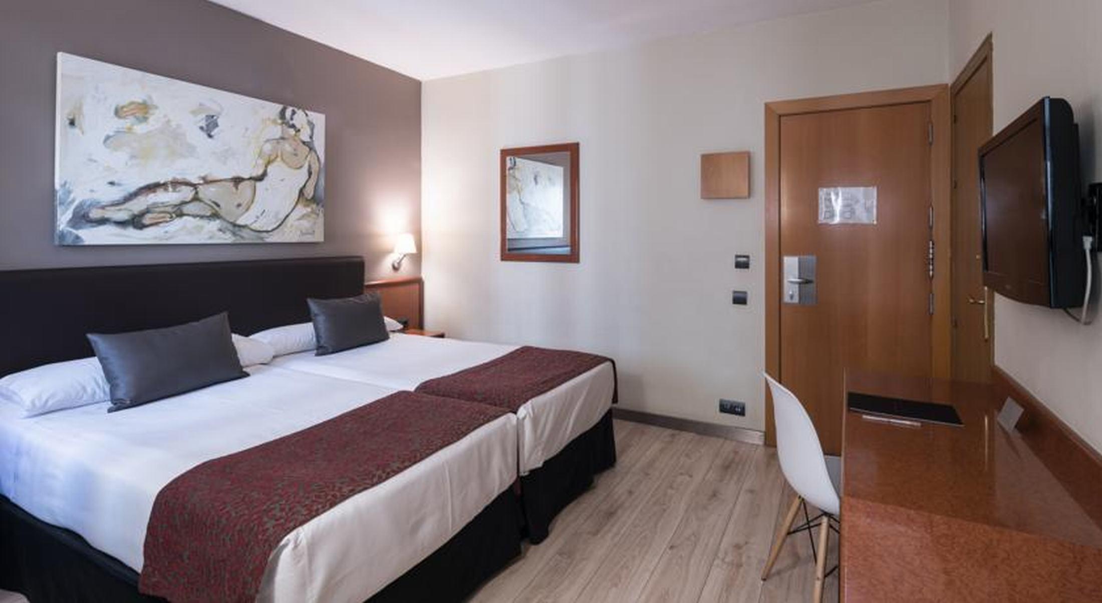 Catalonia Castellnou Hotel Barcelona Kültér fotó