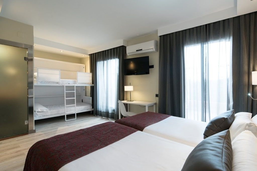 Catalonia Castellnou Hotel Barcelona Kültér fotó